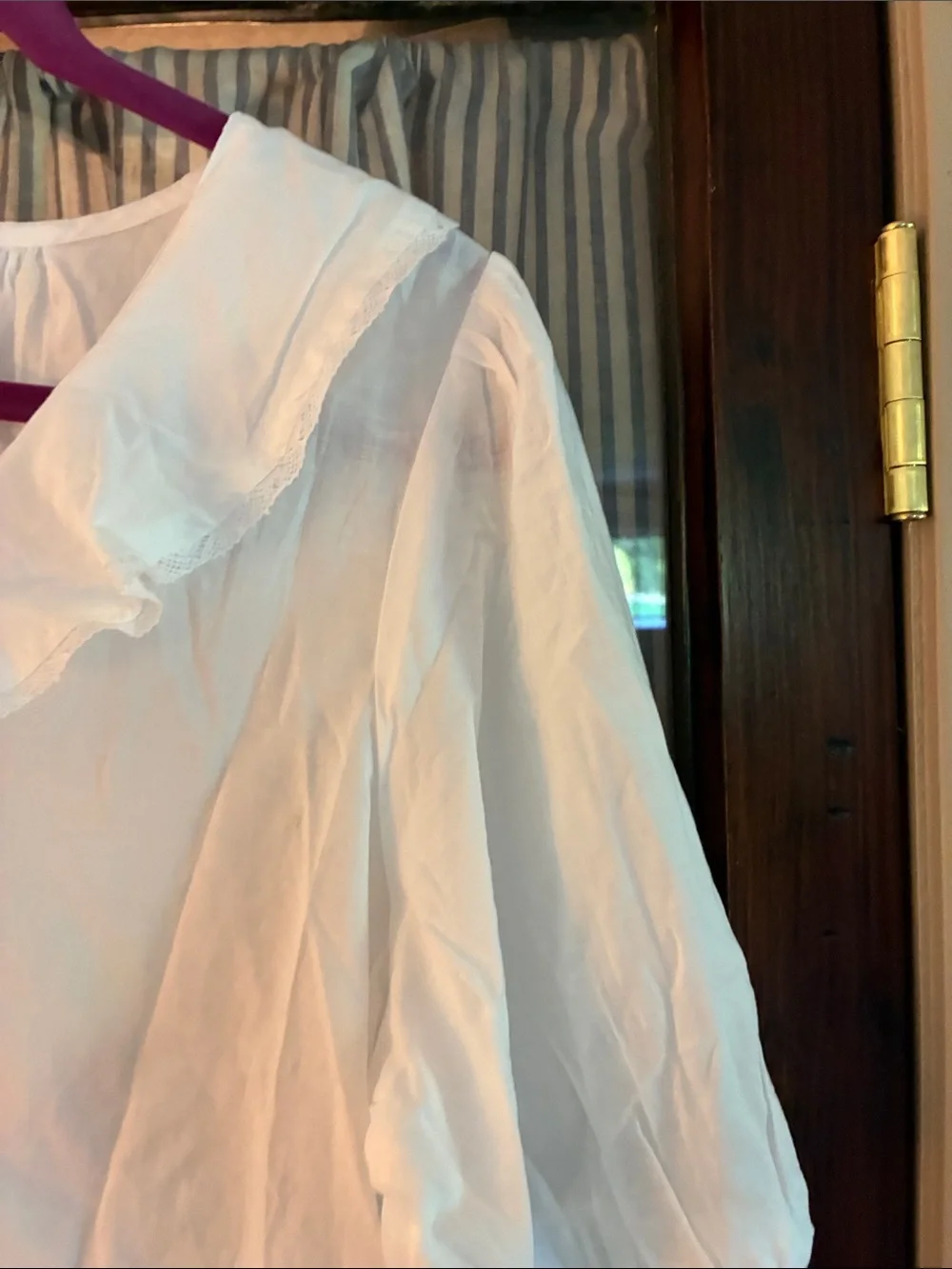 Old Navy lightweight white